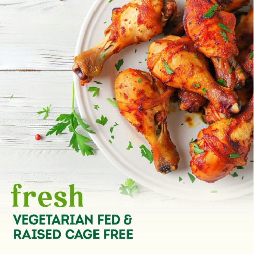 Simple Truth® Naturalˆ Fresh Chicken Drumsticks Perspective: right