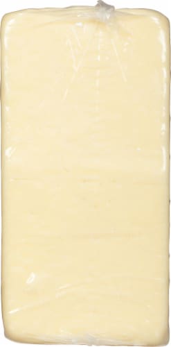 Boar’s Head Horseradish Cheddar Cheese Perspective: right