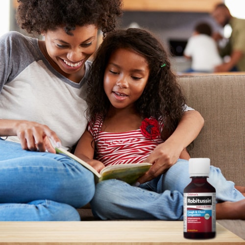 Children's Robitussin DM Day and Night Cough Relief Pack Cough Medicine Perspective: right