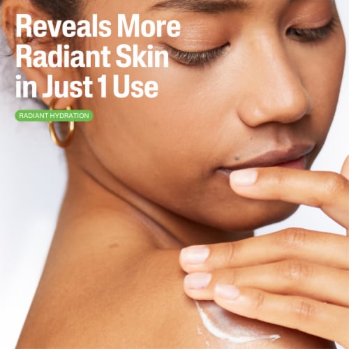 Cetaphil Advanced Radiance Lotion with Shea Butter For Dry, Dull Skin Perspective: right