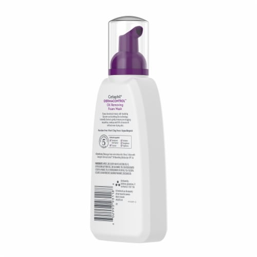 Cetaphil® PRO Oil Removing Foam Wash Perspective: right
