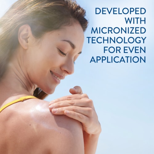 Cetaphil® Sheer Mineral SPF 30 Sunscreen Perspective: right