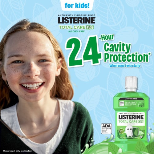 Listerine Smart Rinse Mint Shield Mouthwash Perspective: right