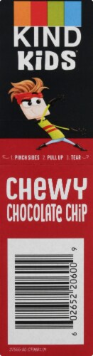 KIND Kids Chewy Chocolate Chip Granola Bars Perspective: right