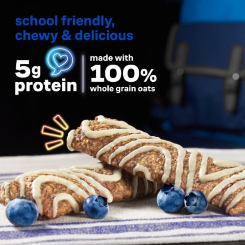 KIND Kids Blueberry Muffin Snack Bar Perspective: right