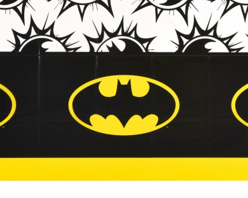 American Greetings Batman Plastic Table Covers Perspective: right