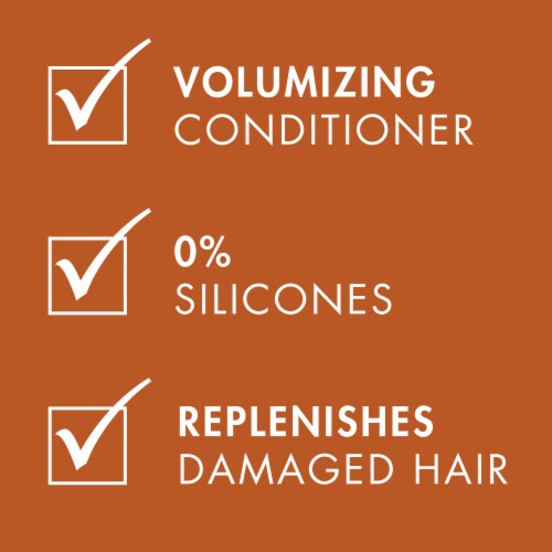 Nexxus® Scalp Inergy Ultra-Light Clarifying Conditioner for Volume Perspective: right