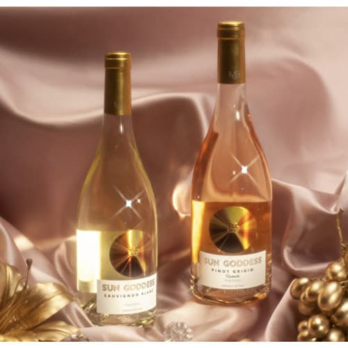 Sun Goddess Ramato Pinot Grigio Italy White Wine Perspective: right