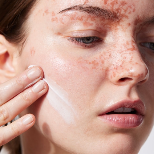 e.l.f. SKIN Holy Hydration! Face Cream Perspective: right