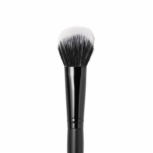 e.l.f. Putty Blush Makeup Brush Perspective: right
