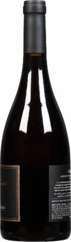 Archery Summit Dundee Hills Pinot Noir Wine Perspective: right