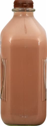Oberweis Dairy Chocolate Milk Perspective: right