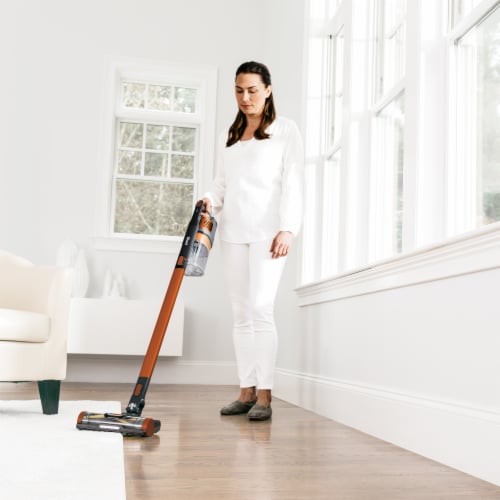 Shark® Impact Pro Cordless Vacuum with Zero-M Perspective: right