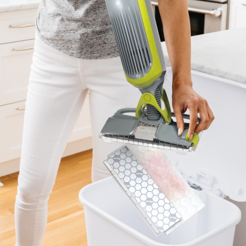 Shark VACMOP™ Disposable Pads Perspective: right
