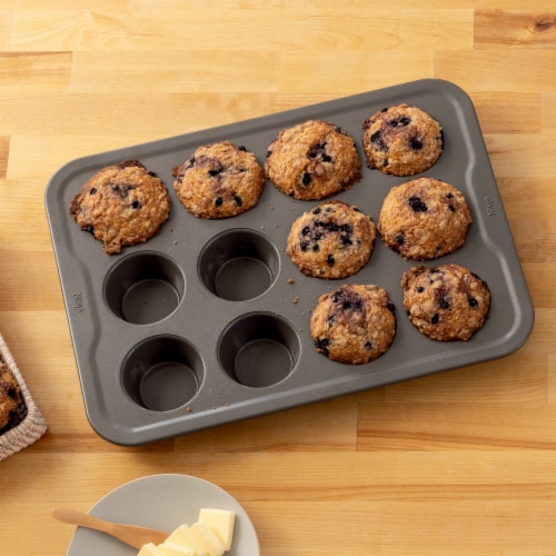 Ninja Cup Muffin Pan Perspective: right