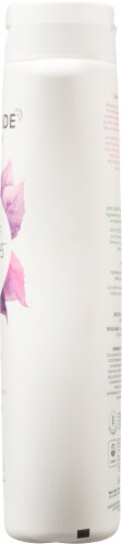 Attitude Super Leaves White Tea Soothing Shower Gel Perspective: right