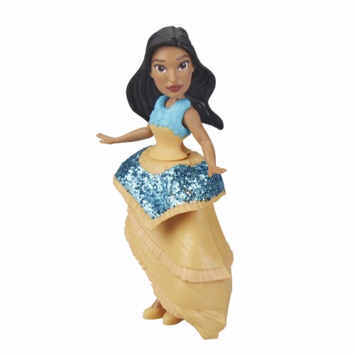 Hasbro Disney Princess Royal Clips Pocahontas Doll Perspective: right
