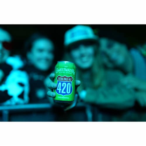 SweetWater Brewing Company 420 Extra Pale Ale Perspective: right