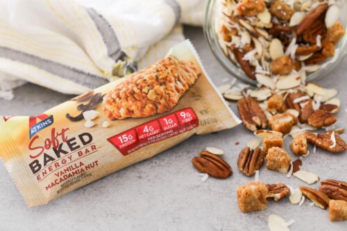 Atkins Vanilla Macadamia Nut Soft Baked Energy Protein Bar Perspective: right