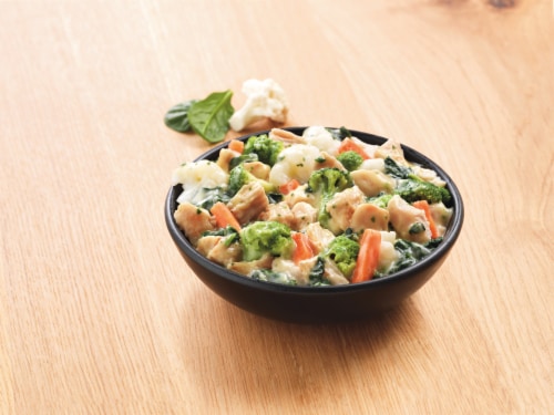 Atkins Crustless Chicken Pot Pie Frozen Meal Perspective: right