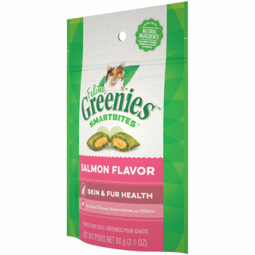 Feline Greenies Smartbites Skin & Fur Health Salmon Flavor Cat Treats Perspective: right
