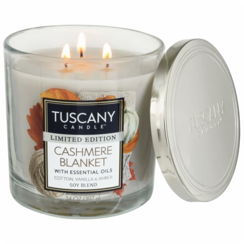 Tuscany Candle Cashmere Blanket Limited Edition Scented Jar Candle Perspective: right
