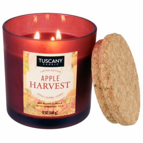 Tuscany Candle Apple Harvest Limited Edition Scented Jar Candle Perspective: right
