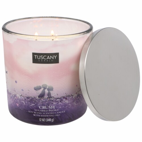 Tuscany Candle Valentine's Day Limited Edition Scented Jar Candle Crush Perspective: right
