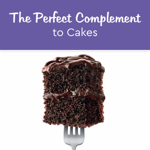 Duncan Hines Creamy Dark Chocolate Fudge Frosting Perspective: right