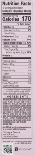 Duncan Hines Dolly Parton's Favorite Southern-Style Banana Flavored Cake Mix Perspective: right
