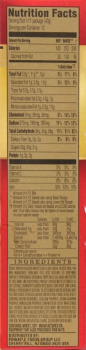 Duncan Hines Signature Strawberry Supreme Cake Mix Perspective: right