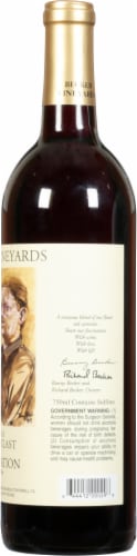 Becker Vineyards Iconoclast Fascination Red Blend Texas Wine Perspective: right
