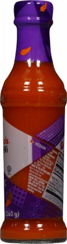 Nando's Peri Peri Garlic Sauce Perspective: right