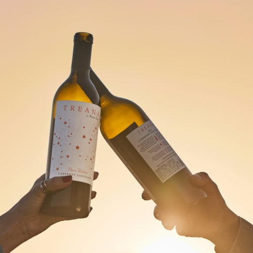 Treana Cabernet Sauvignon California Red Wine Perspective: right