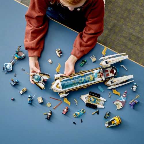 71756 LEGO® Ninjago Hydro Bounty Perspective: right
