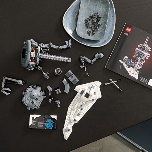 75306 LEGO® Star Wars™ Imperial Probe Droid™ Perspective: right