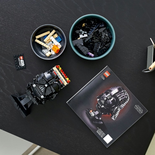 LEGO® Star Wars™ Darth Vader™ Helmet 75304 Building Set Perspective: right