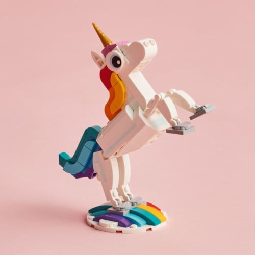 LEGO Creator Magical Unicorn Perspective: right