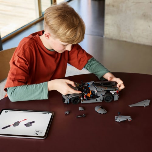 LEGO® Technic™ Koenigsegg Jesko Absolut Grey Hypercar Sport Car 42173 Building Set Perspective: right