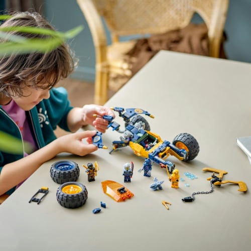 LEGO® 71811 Arin's Ninja Off-Road Buggy Perspective: right