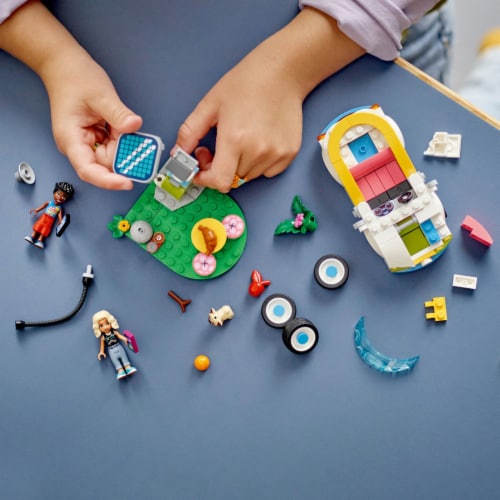 LEGO® Electric Car & Charger Perspective: right
