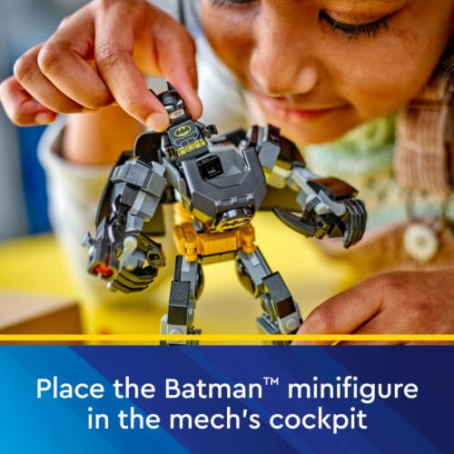 LEGO® Batman™ Mech Armor 76270 Perspective: right