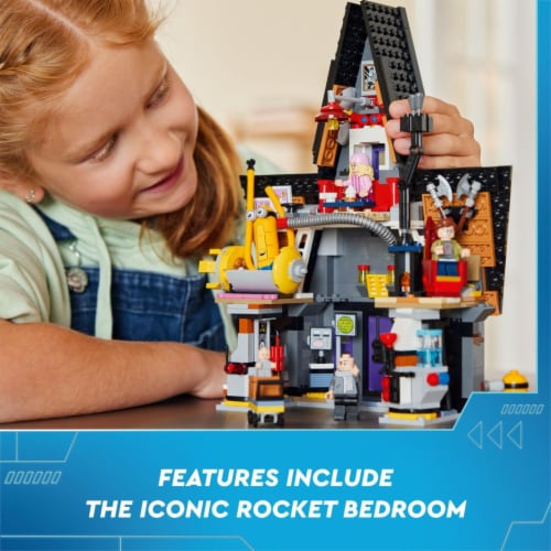 LEGO® Despicable Me 4 Minions and Gru's Family Mansion 75583  Building Set Perspective: right