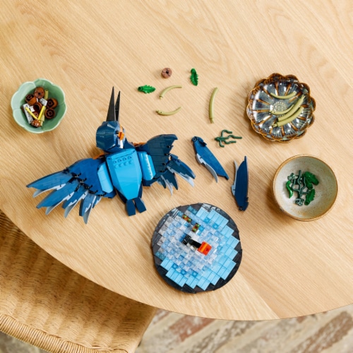 LEGO® Icons 10331 Kingfisher Perspective: right