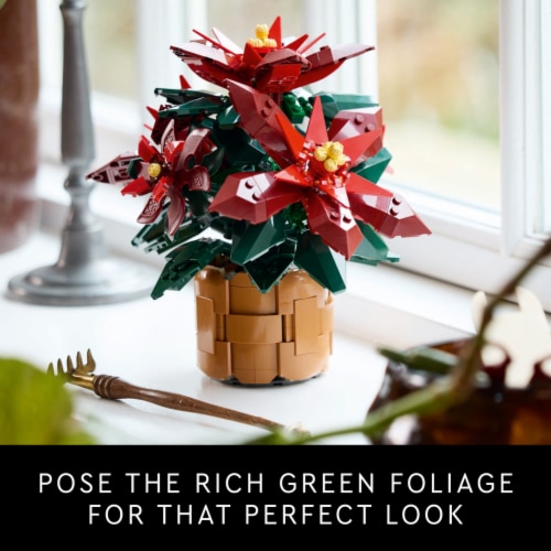 LEGO Icons Poinsettia Plant Building Set and Centerpiece Table Decoration 10370 Perspective: right
