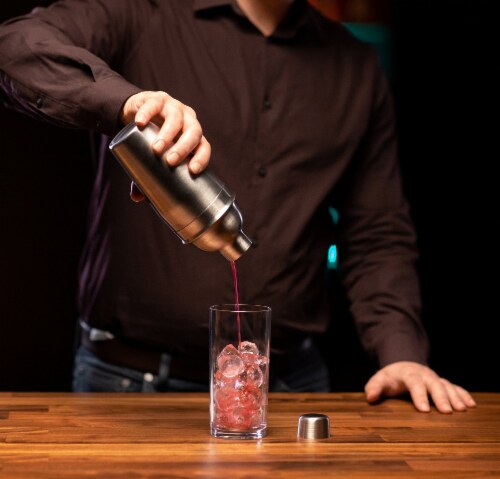 Cobbler Cocktail Shaker Perspective: right