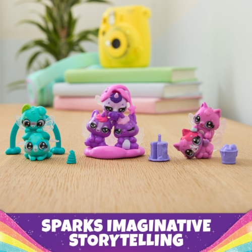 Hatchimals Alive™ Rainbow Splash™ Fizzy Color Surprise™ Toy Perspective: right