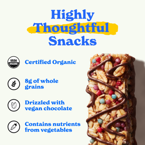 MadeGood® Chocolate Drizzled Birthday Cake Granola Bars Perspective: right