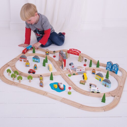 BigJigs Toys Bigjigs Rail Town & Country Train Set Multicolored (BJT015) Perspective: right