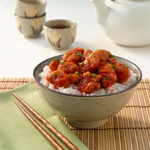 InnovAsian Sweet & Sour Chicken Multi-Serve Entree (Frozen) Perspective: right